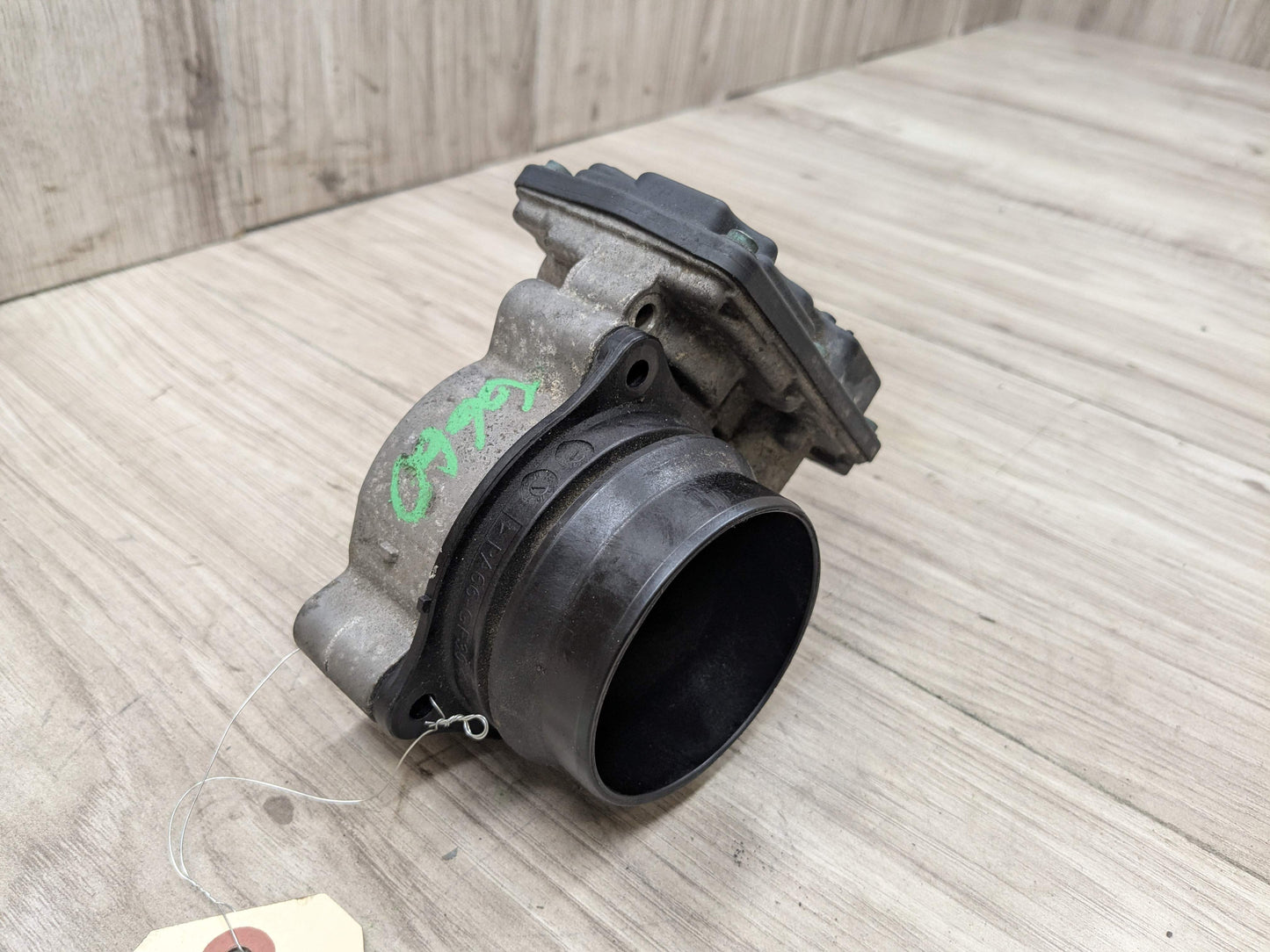 OEM BMW F39 F44 F48 F90 G05 G12 750 G30 M550 M8 Engine B46 N63 S63 Throttle Body