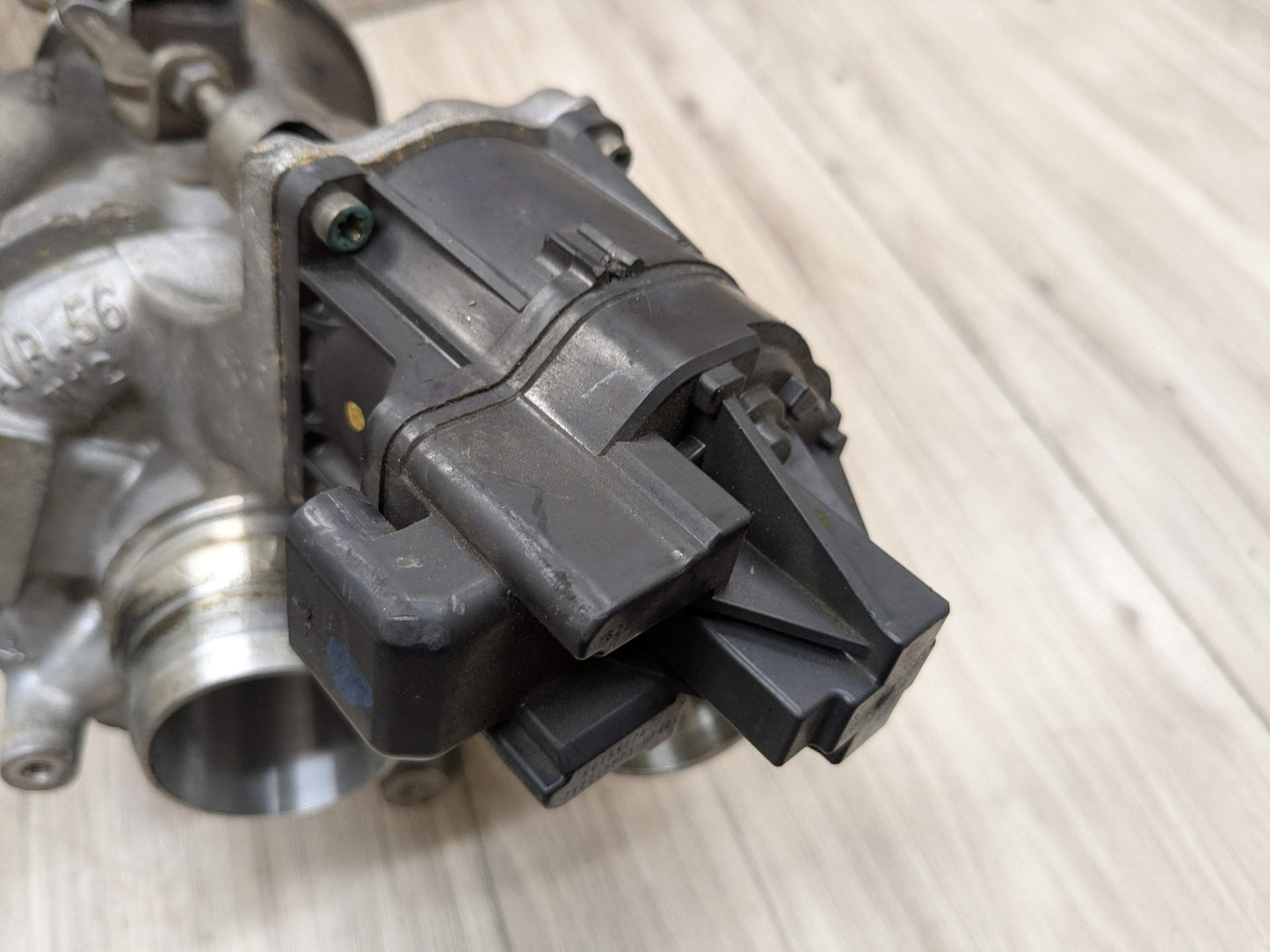 PRE-LCI OEM BMW G05 G07 G11 G12 G30 M550 X5 Left Driver Turbo Charger SET N63