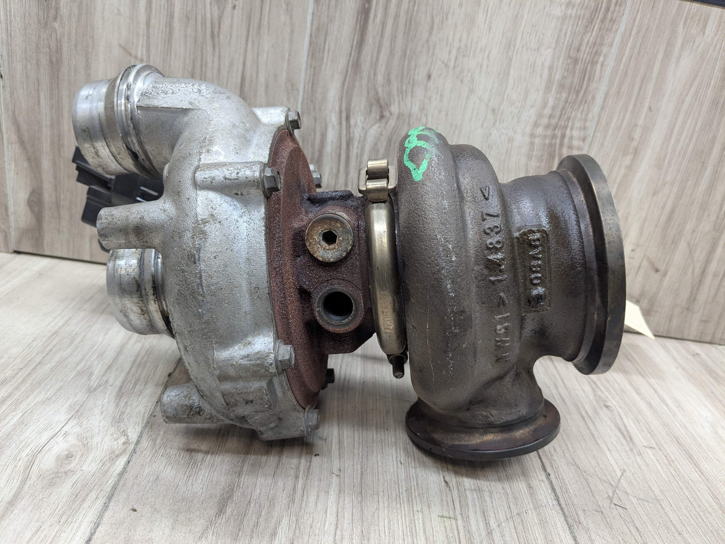 PRE-LCI OEM BMW G05 G07 G11 G12 G30 M550 X5 Left Driver Turbo Charger SET N63