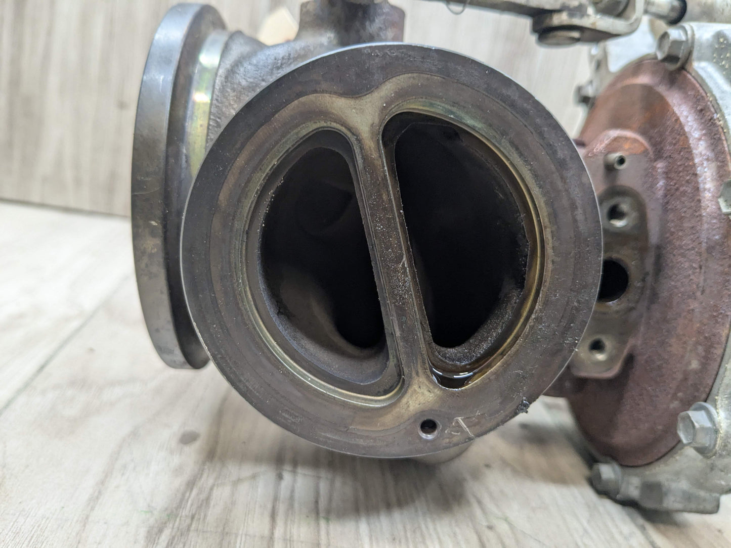 PRE-LCI OEM BMW G05 G07 G11 G12 G30 M550 X5 Left Driver Turbo Charger SET N63