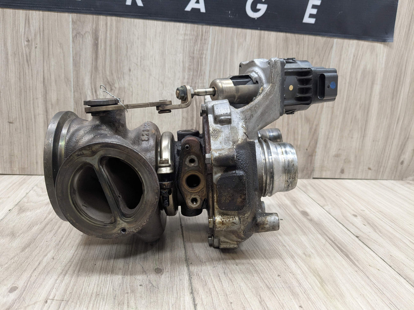 PRE-LCI OEM BMW G05 G07 G11 G12 G30 M550 X5 Right Passenger Turbo Charger SET N63