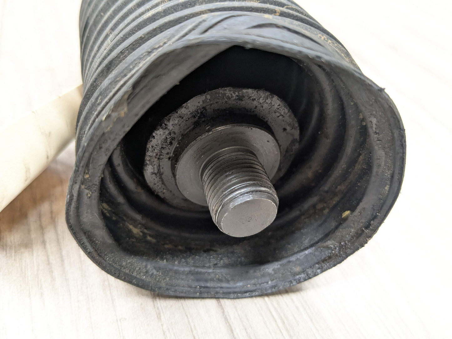 OEM BMW G11 G12 G14 G16 G30 G32 Front Left Right Inner Outer Tie Rod Boot SET