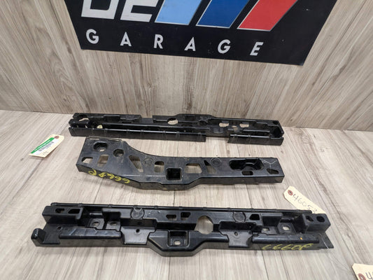 17-23 OEM BMW G30 F90 M5 Right Passenger Side Skirt Rocker Panel Bracket SET