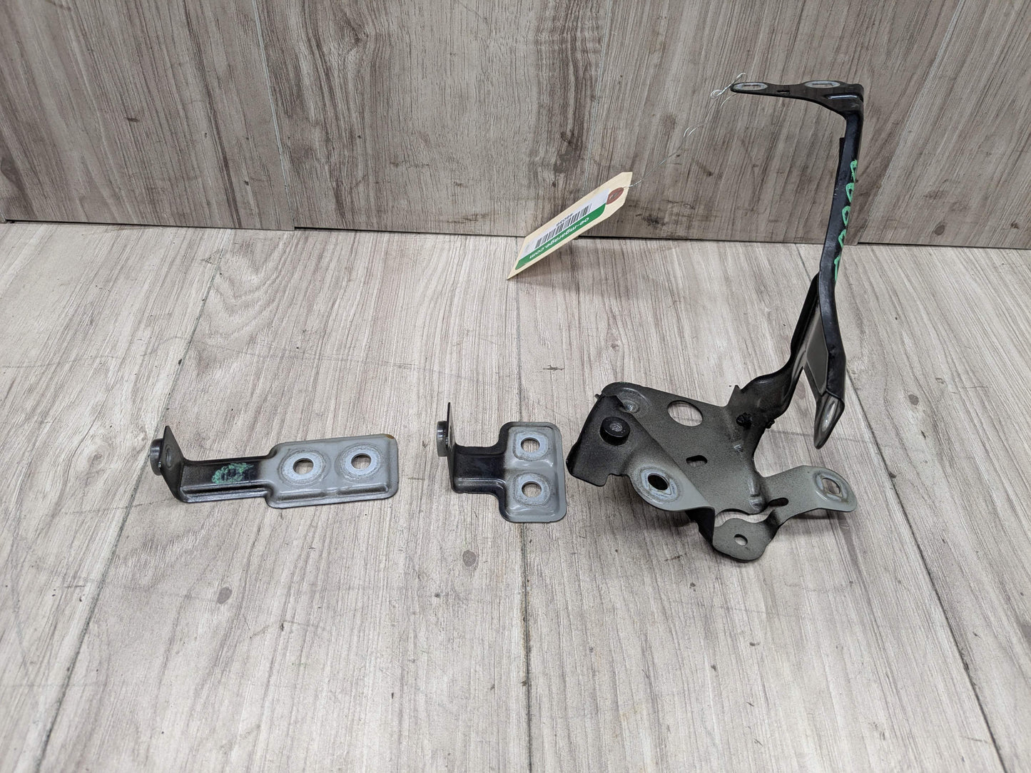 OEM BMW F90 G30 530 540 M550 M5 Front Left Driver Fender Wing Holder Bracket SET