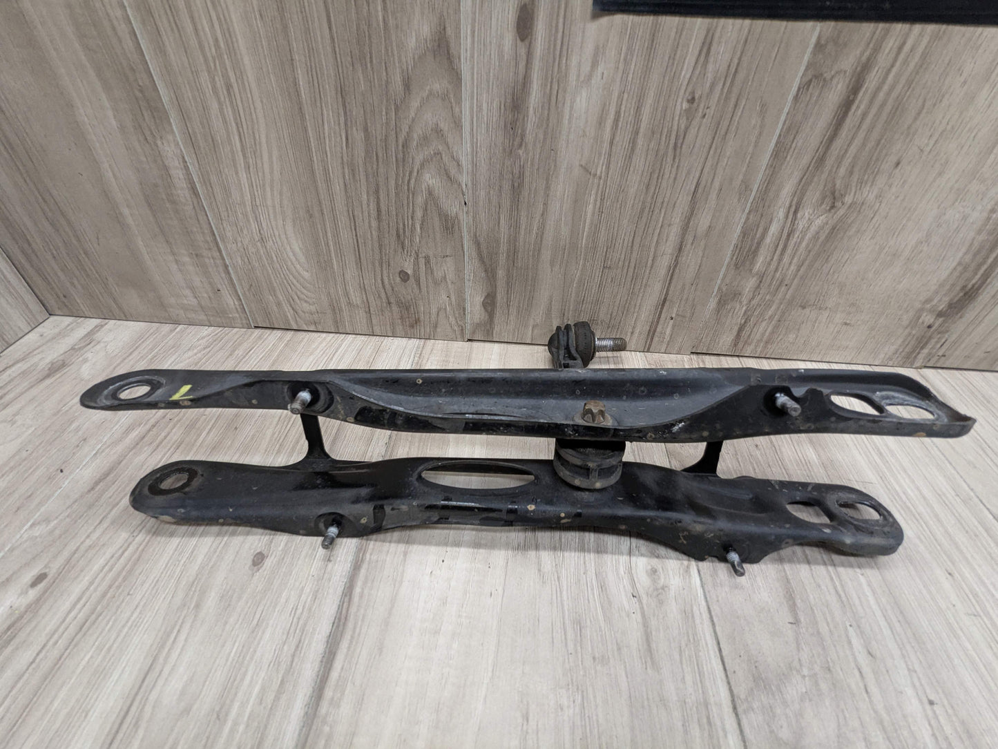 OEM BMW G11 G12 G14 G15 G16 G30 Rear Left Driver Upper Lower Control Arm SET