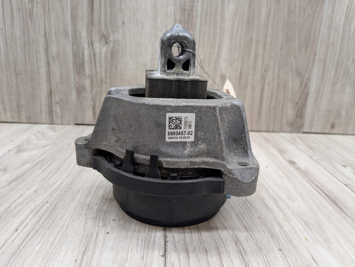 OEM BMW  F90 G05 G12 G30 X5 M550 Engine N63 S63 Left Driver Motor Mount Support