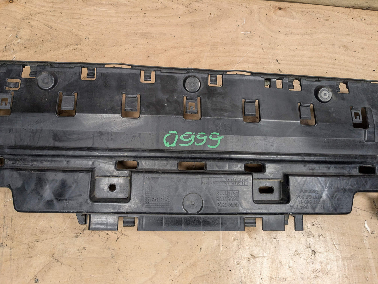 18-23 OEM BMW G30 M550 REAR Bumper Reinforcement Rebar Carrier Impact Crash Bar