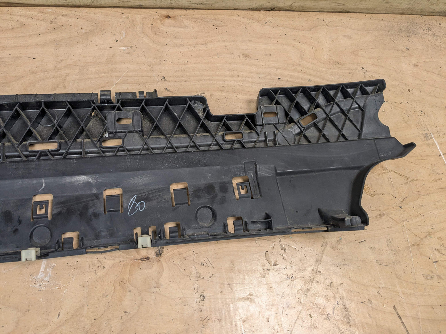 18-23 OEM BMW G30 M550 REAR Bumper Reinforcement Rebar Carrier Impact Crash Bar