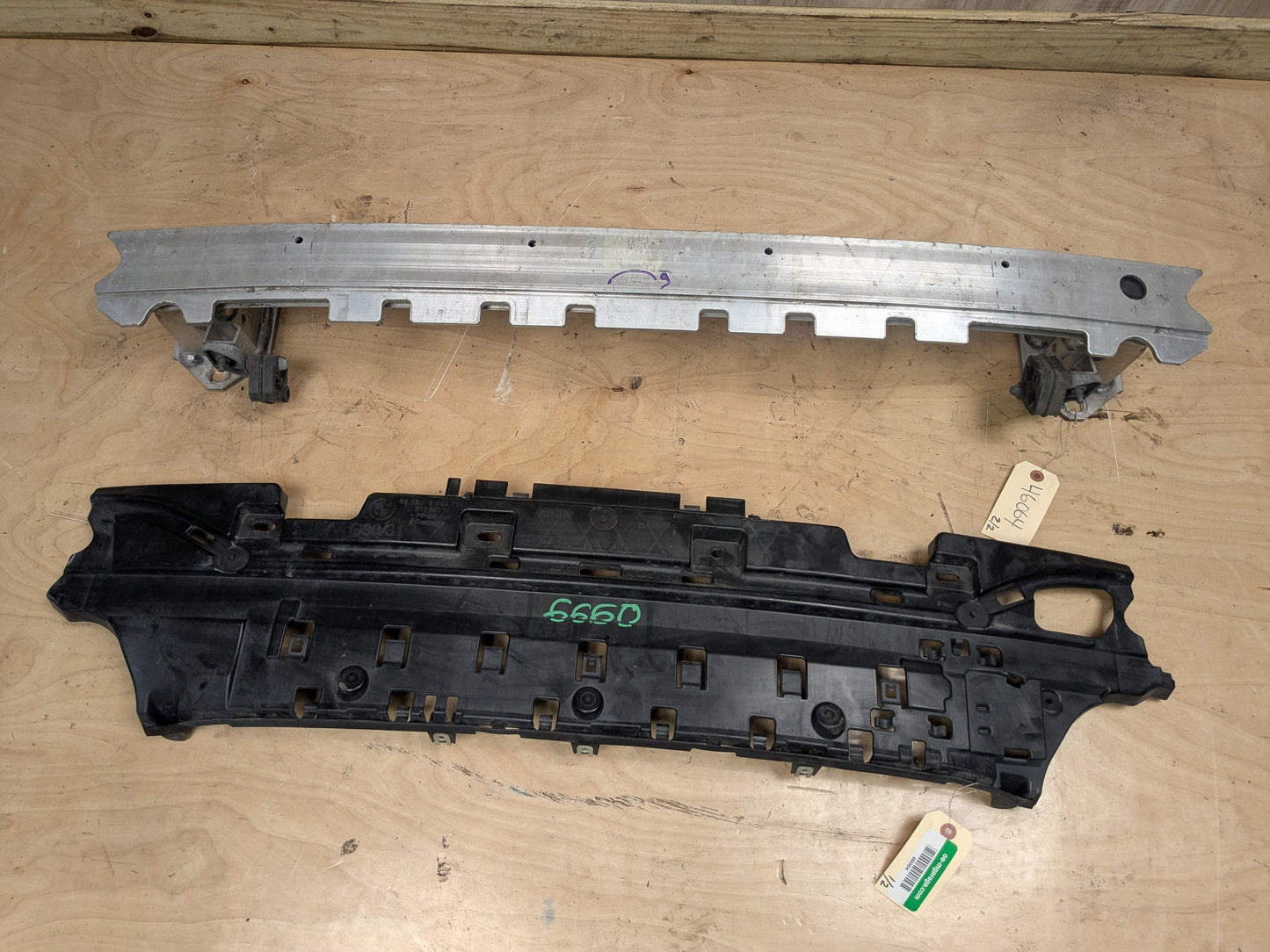 18-23 OEM BMW G30 M550 REAR Bumper Reinforcement Rebar Carrier Impact Crash Bar