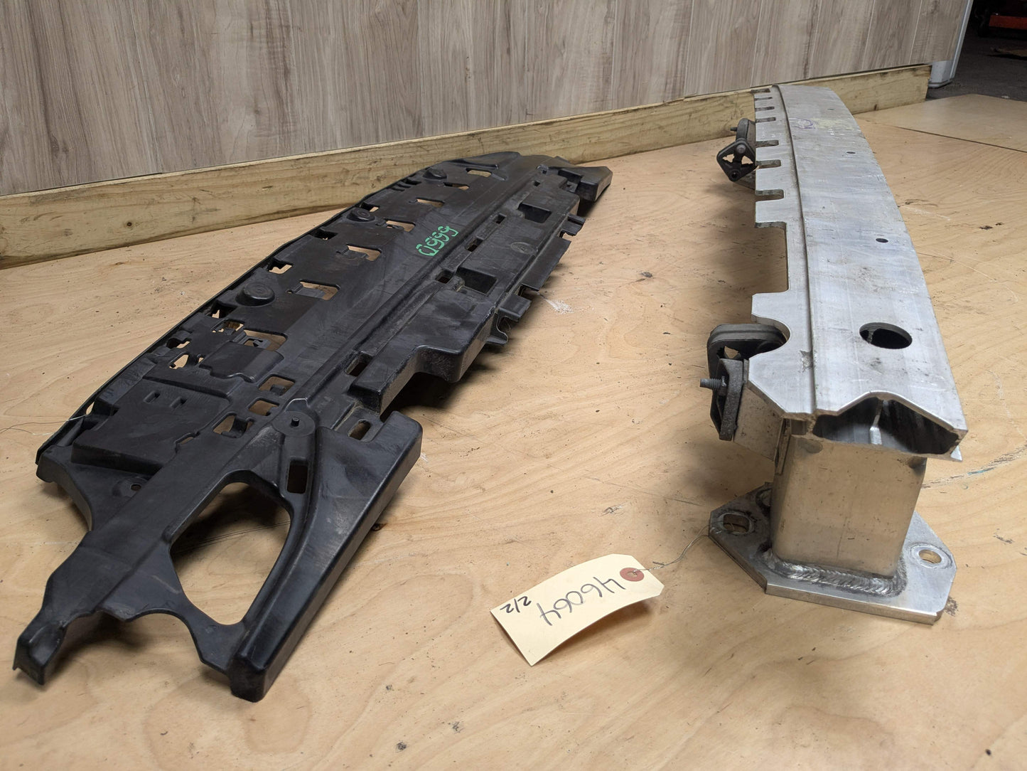 18-23 OEM BMW G30 M550 REAR Bumper Reinforcement Rebar Carrier Impact Crash Bar