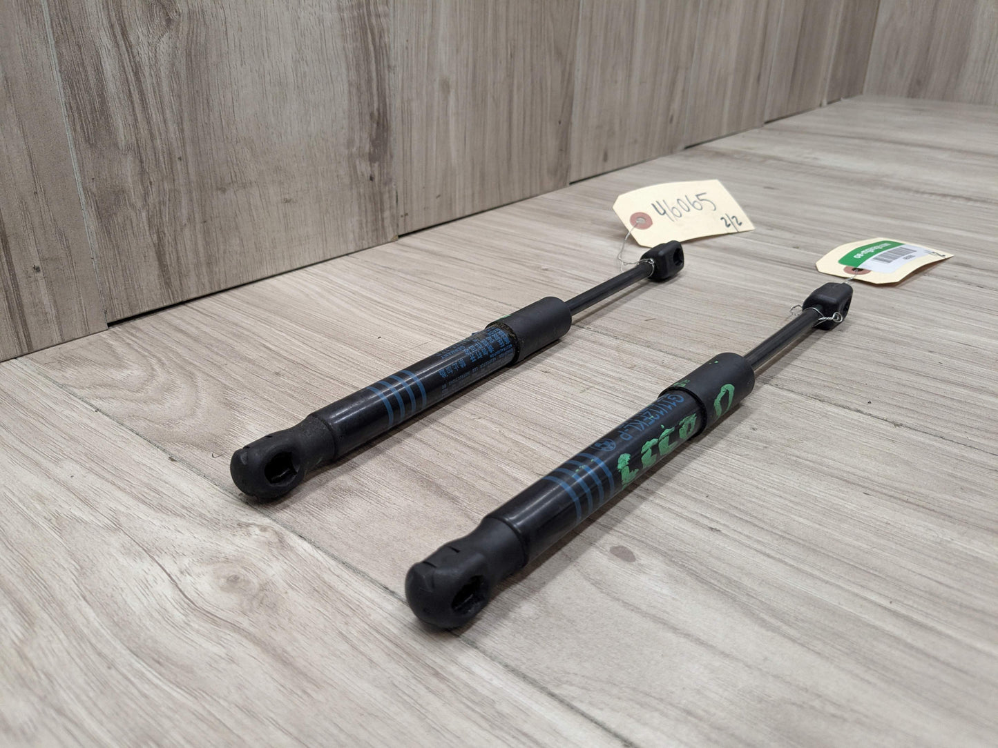 OEM BMW F90 G12 G30 Front Hood Hinge Left Right Lift Support Shock Strut SET