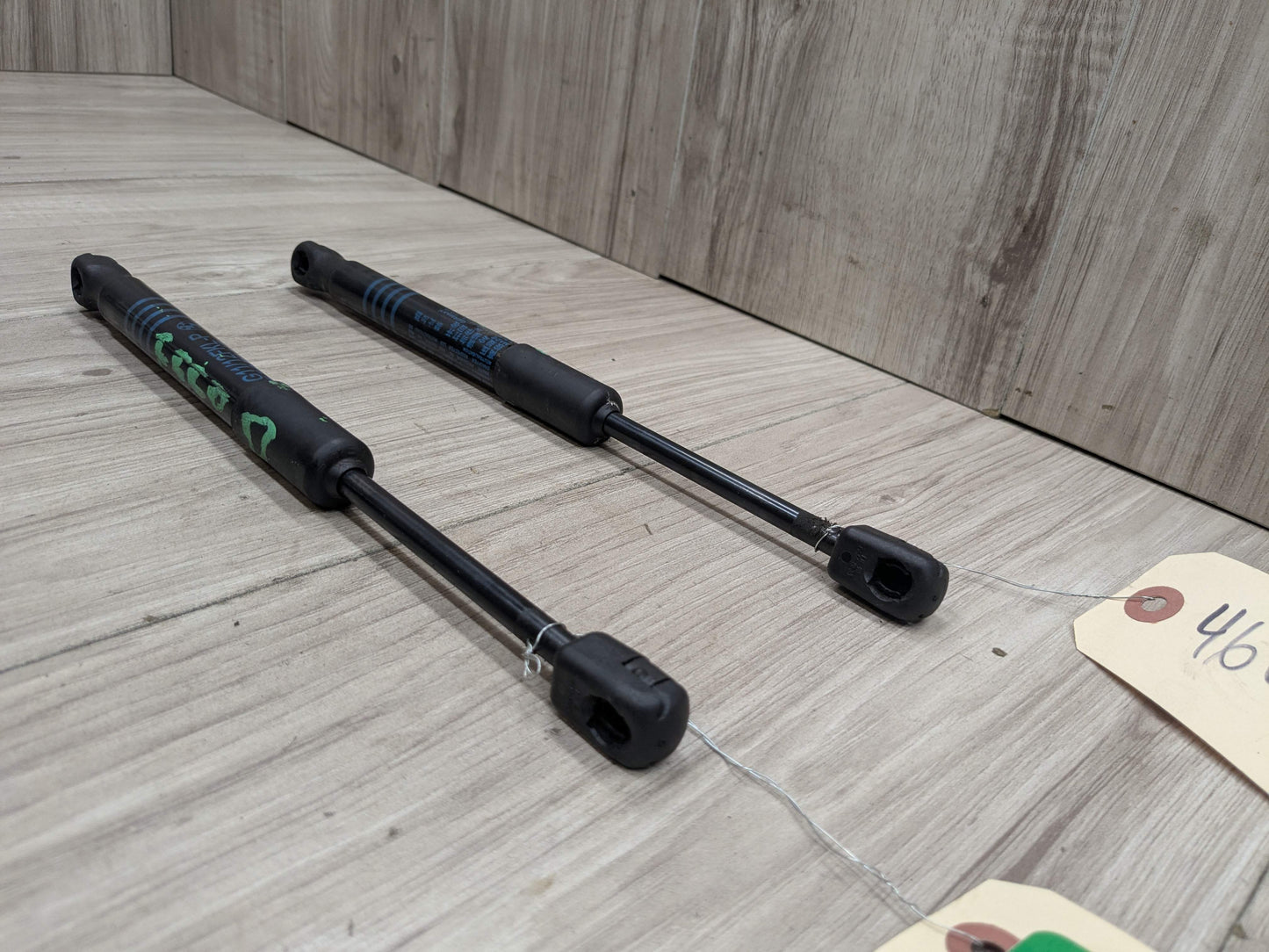 OEM BMW F90 G12 G30 Front Hood Hinge Left Right Lift Support Shock Strut SET