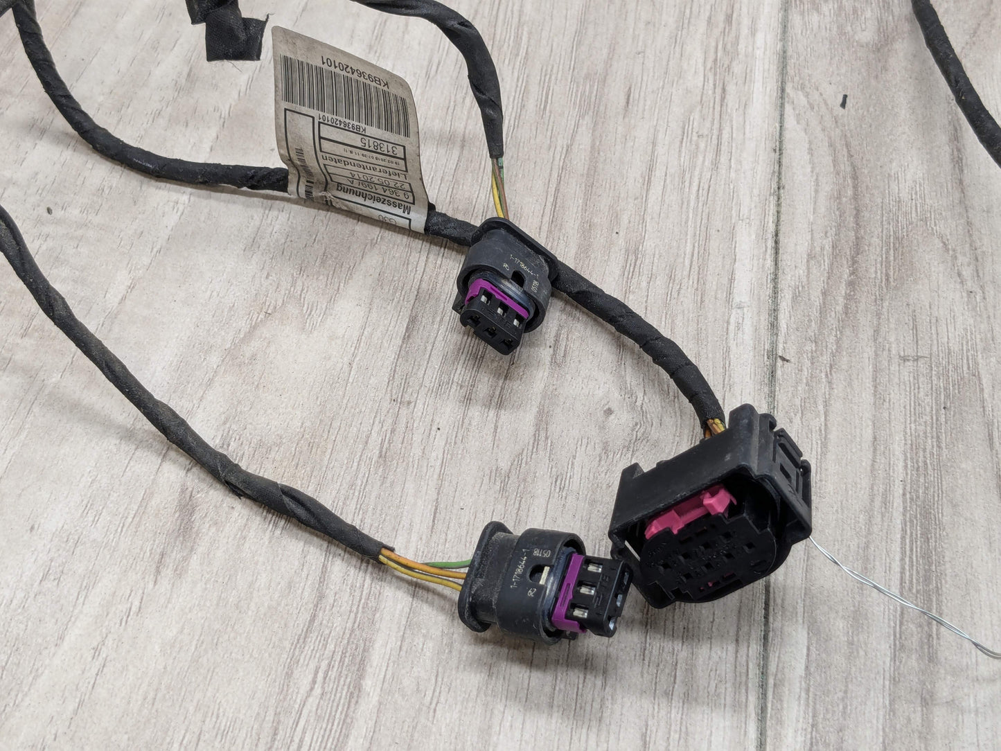 OEM BMW F90 M5 G30 Rear Parking Distance Sonic Harness Wire w/O PDC