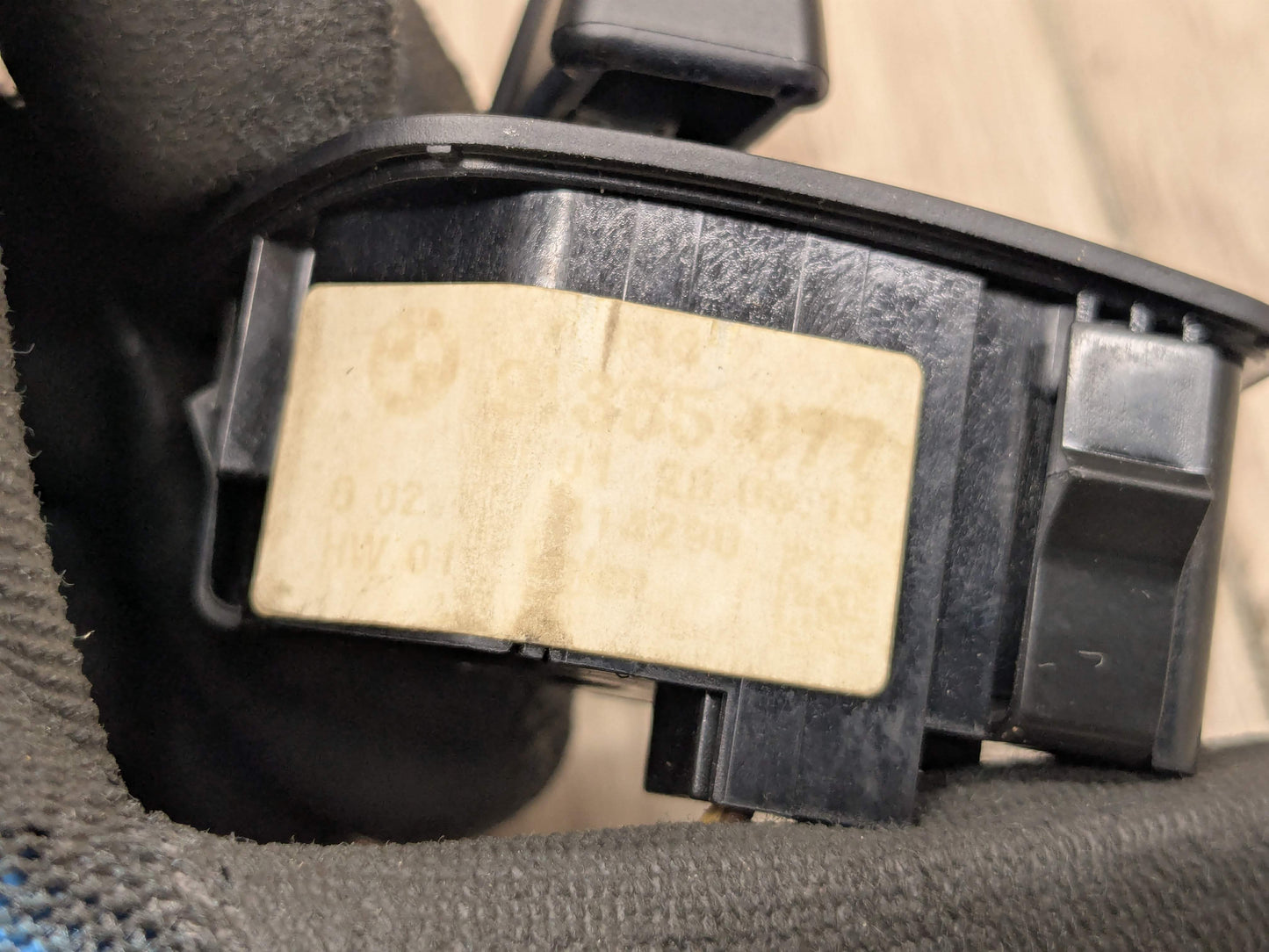 OEM BMW F90 G05 G06 G07 G11 G12 G30 Steering Wheel Column Adjust Control Switch