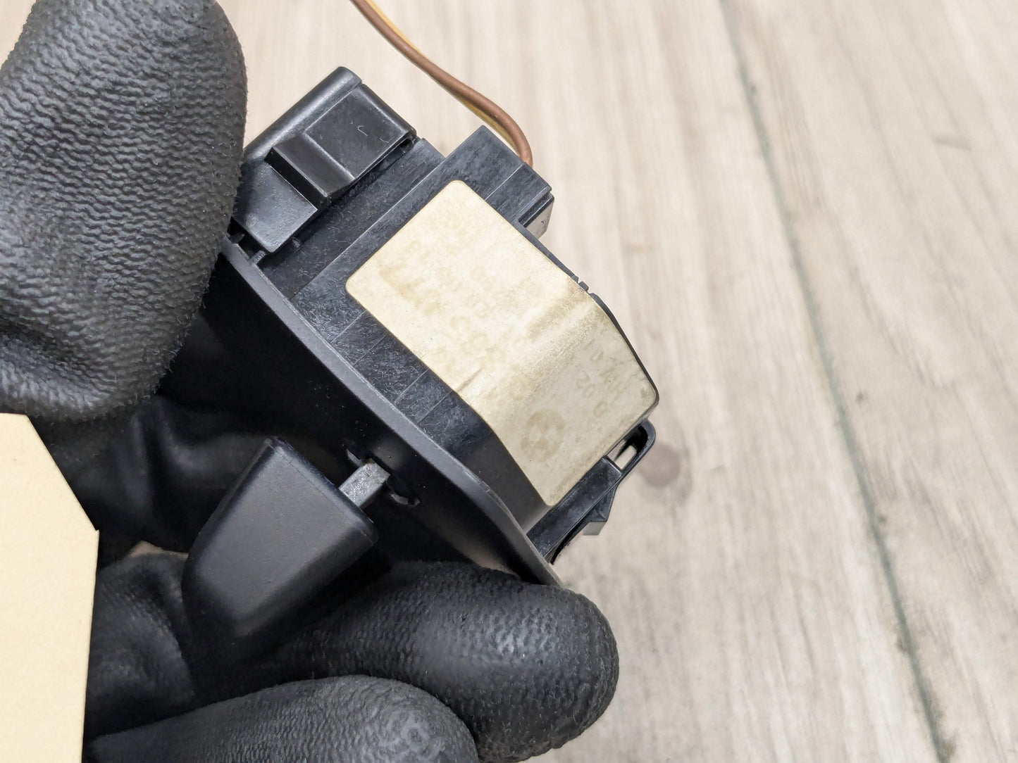 OEM BMW F90 G05 G06 G07 G11 G12 G30 Steering Wheel Column Adjust Control Switch