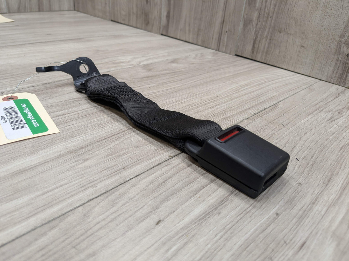 17-23 OEM BMW G30 530 F90 M5 Sedan Rear Left 2nd Row Center Seat Belt Buckle