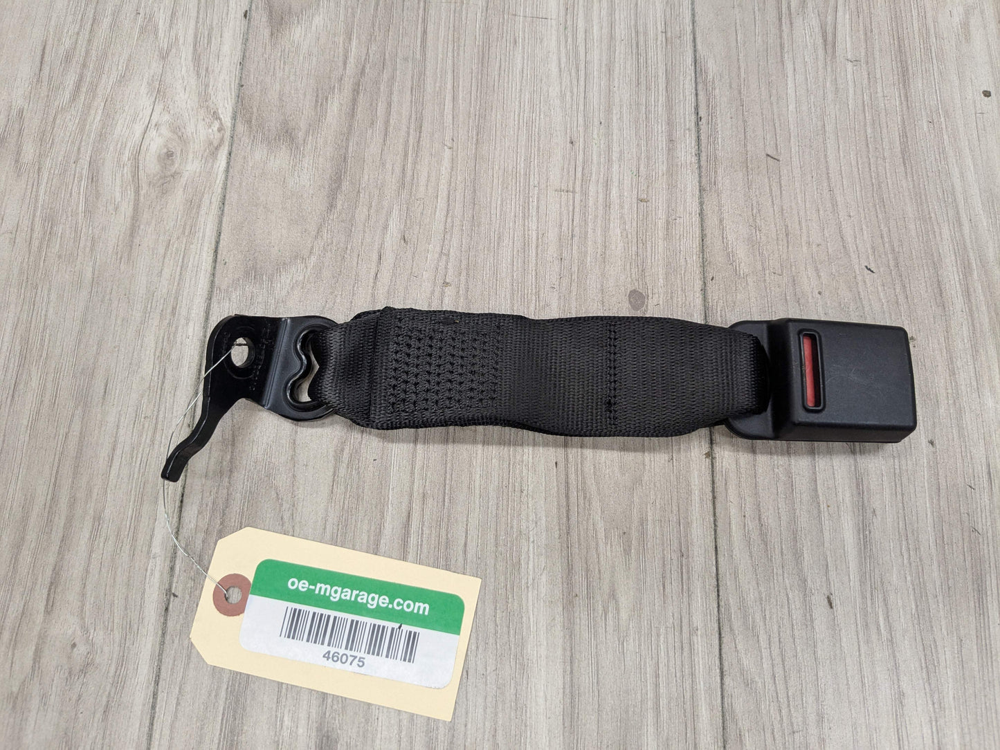 17-23 OEM BMW G30 530 F90 M5 Sedan Rear Left 2nd Row Center Seat Belt Buckle