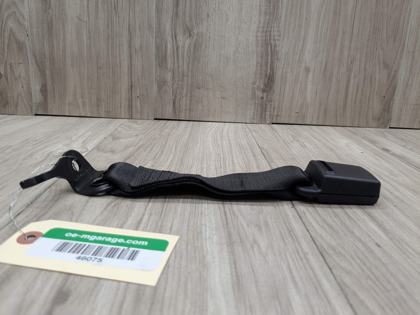 17-23 OEM BMW G30 530 F90 M5 Sedan Rear Left 2nd Row Center Seat Belt Buckle