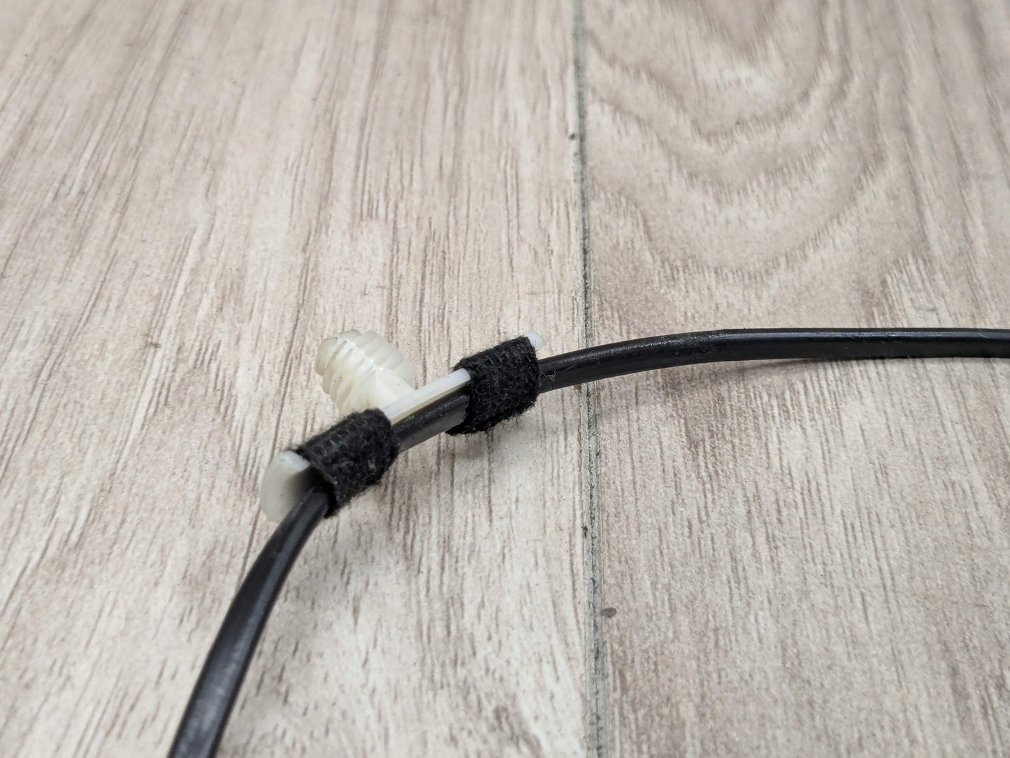 OEM BMW F90 G11 G12 G30 530 540 M550 750 M5 Front Left or Right Seatbelt Buckle