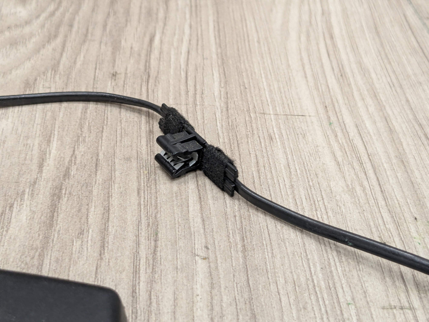 OEM BMW F90 G11 G12 G30 530 540 M550 750 M5 Front Left or Right Seatbelt Buckle