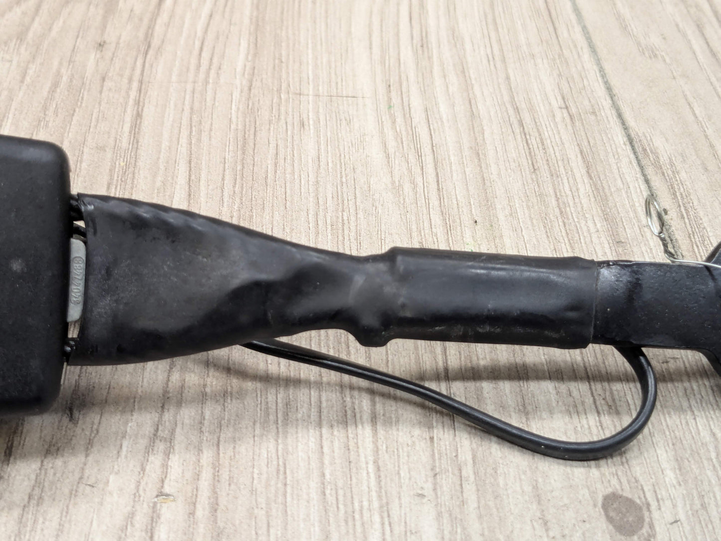 OEM BMW F90 G11 G12 G30 530 540 M550 750 M5 Front Left or Right Seatbelt Buckle