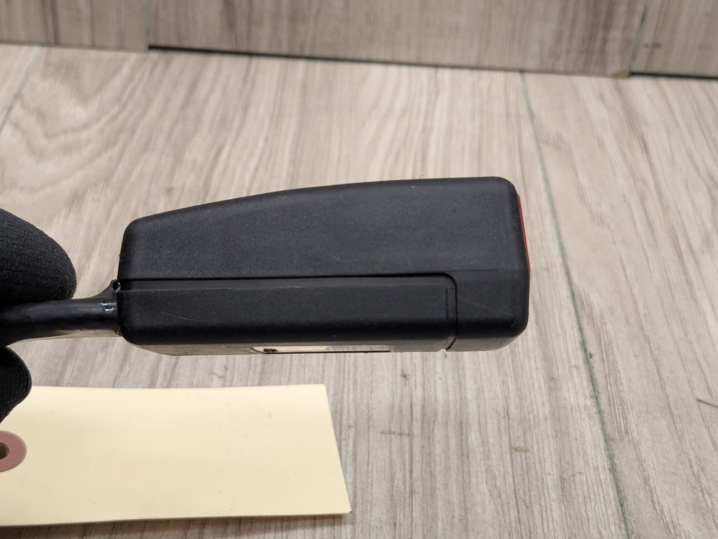 OEM BMW F90 G11 G12 G30 530 540 M550 750 M5 Front Left or Right Seatbelt Buckle