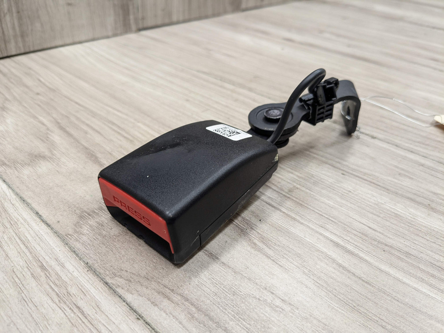 OEM BMW F90 M5 G30 530 540 M550 Rear Right Passenger Seatbelt Seat Belt Buckle