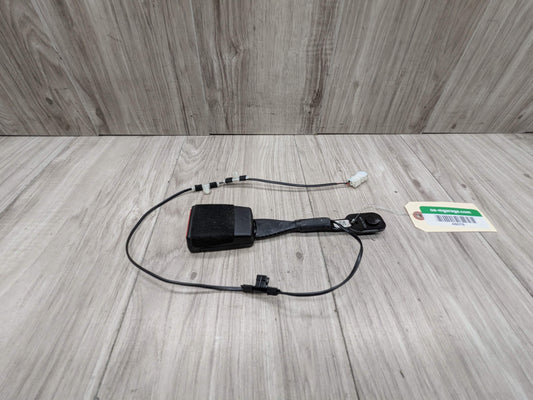 OEM BMW F90 G11 G12 G30 530 540 M550 750 M5 Front Left or Right Seatbelt Buckle