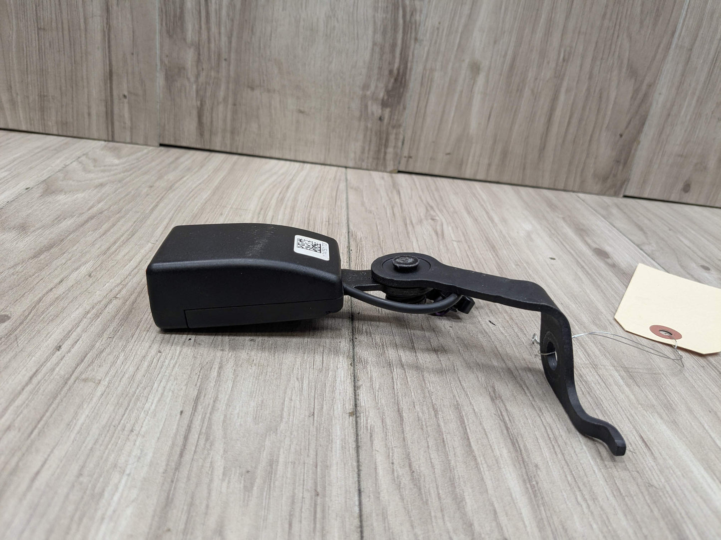 17-20 OEM BMW F90 M5 G30 530 540 M550 Rear Left Driver Seatbelt Seat Belt Buckle