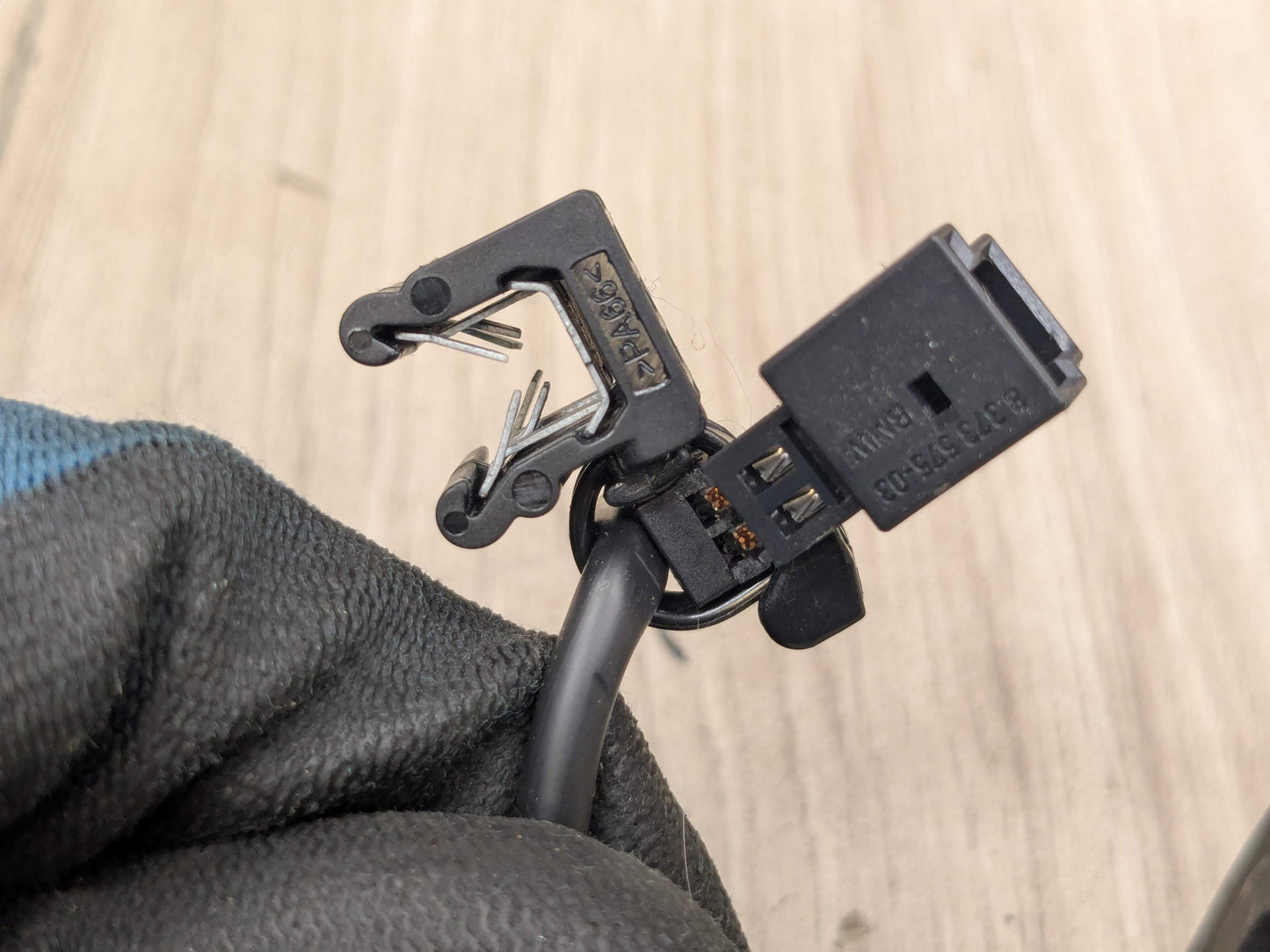 17-20 OEM BMW F90 M5 G30 530 540 M550 Rear Left Driver Seatbelt Seat Belt Buckle