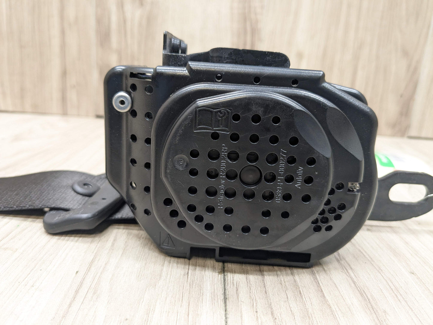 OEM BMW F90 M5 G30 530 540 Rear Left Right Upper Seatbelt Seat Belt Retractor