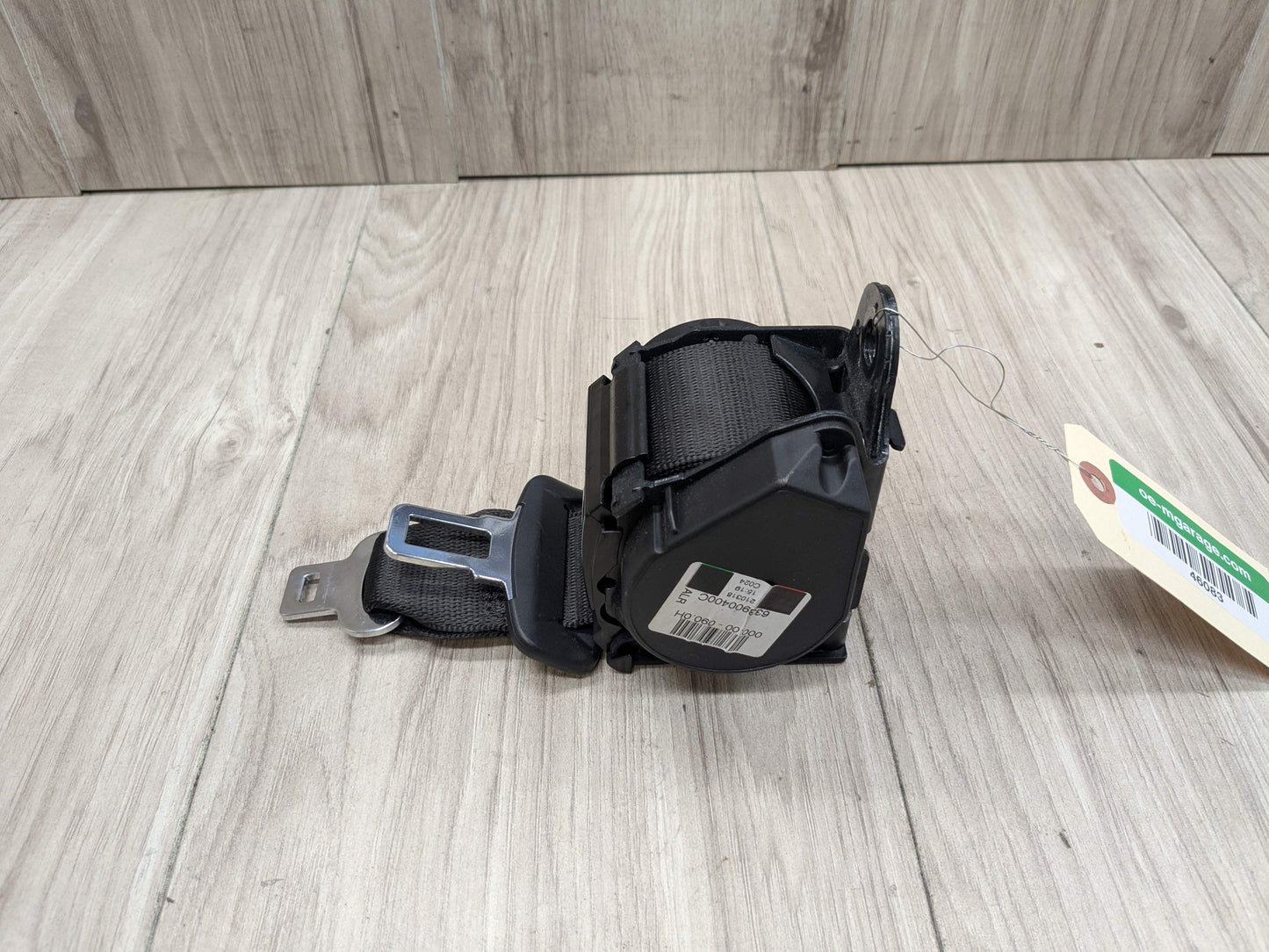 OEM BMW F90 M5 G30 530 540 Rear Center Middle Upper Seatbelt Seat Belt Retractor