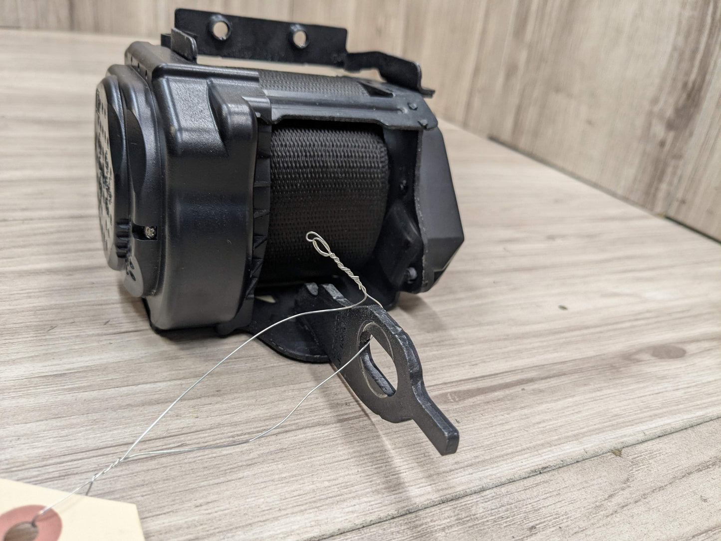 OEM BMW F90 M5 G30 530 540 Rear Left Right Upper Seatbelt Seat Belt Retractor