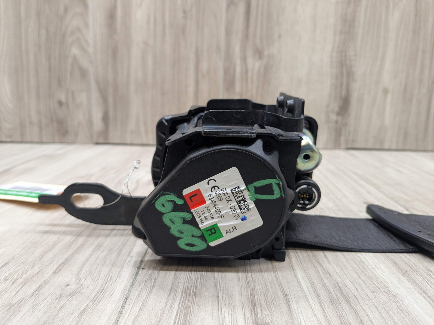 OEM BMW F90 M5 G30 530 540 Rear Left Right Upper Seatbelt Seat Belt Retractor