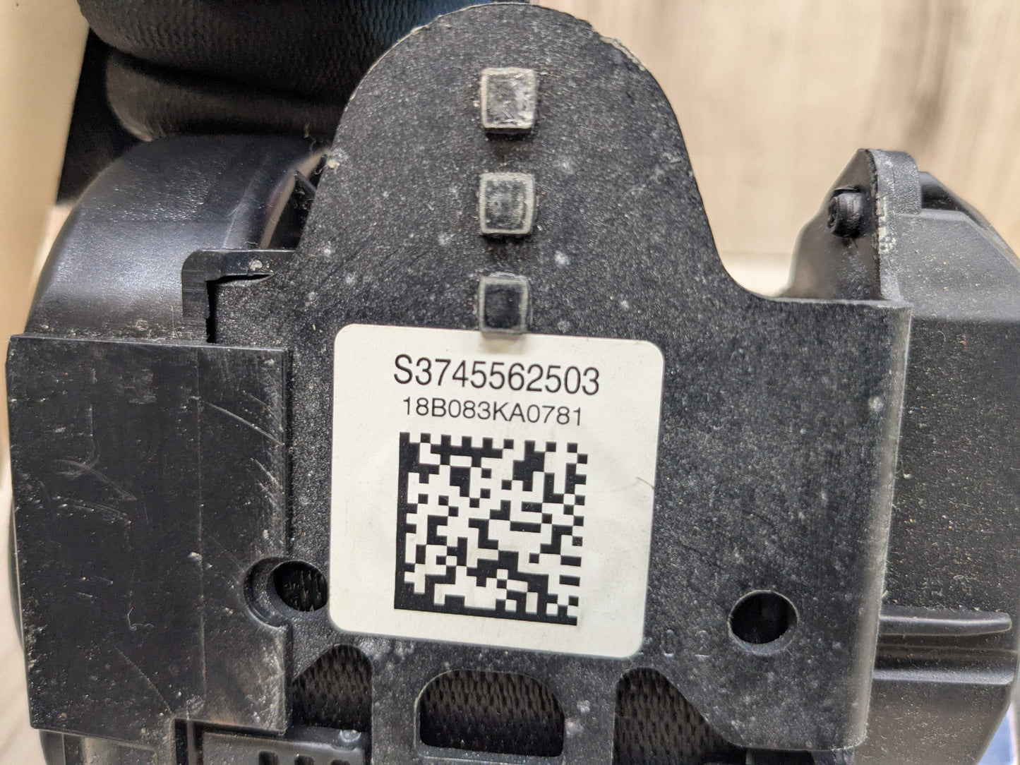 OEM BMW F90 M5 G30 530 540 Rear Left Right Upper Seatbelt Seat Belt Retractor