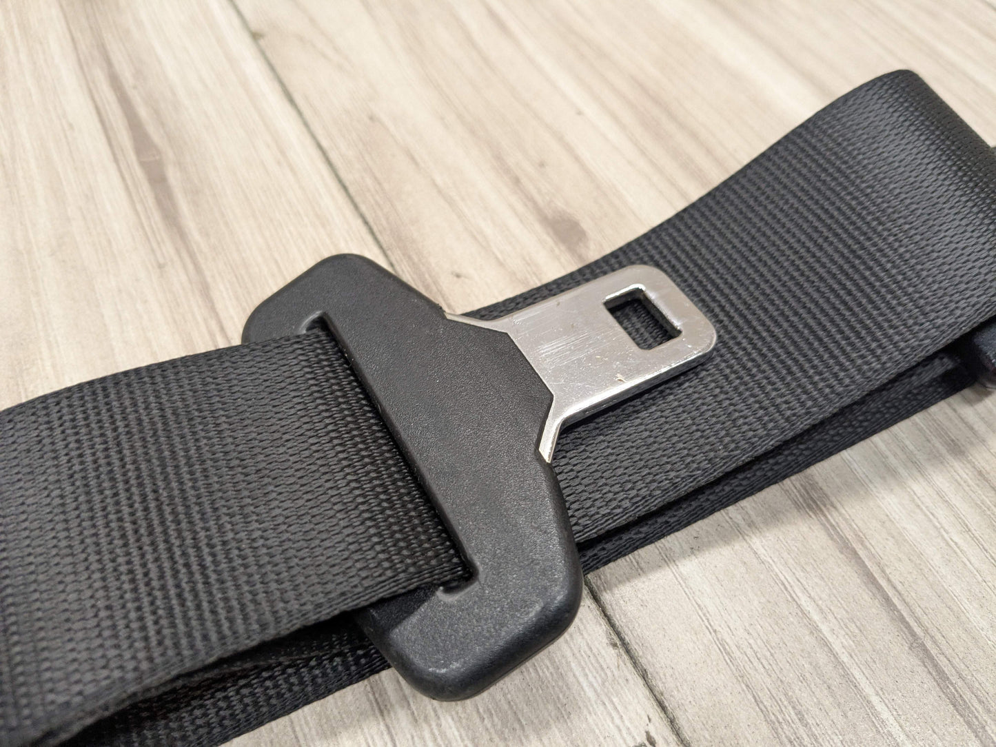 17-23 OEM BMW F90 G30 530 540 M550 M5 Front Left Driver Seatbelt Retractor Black