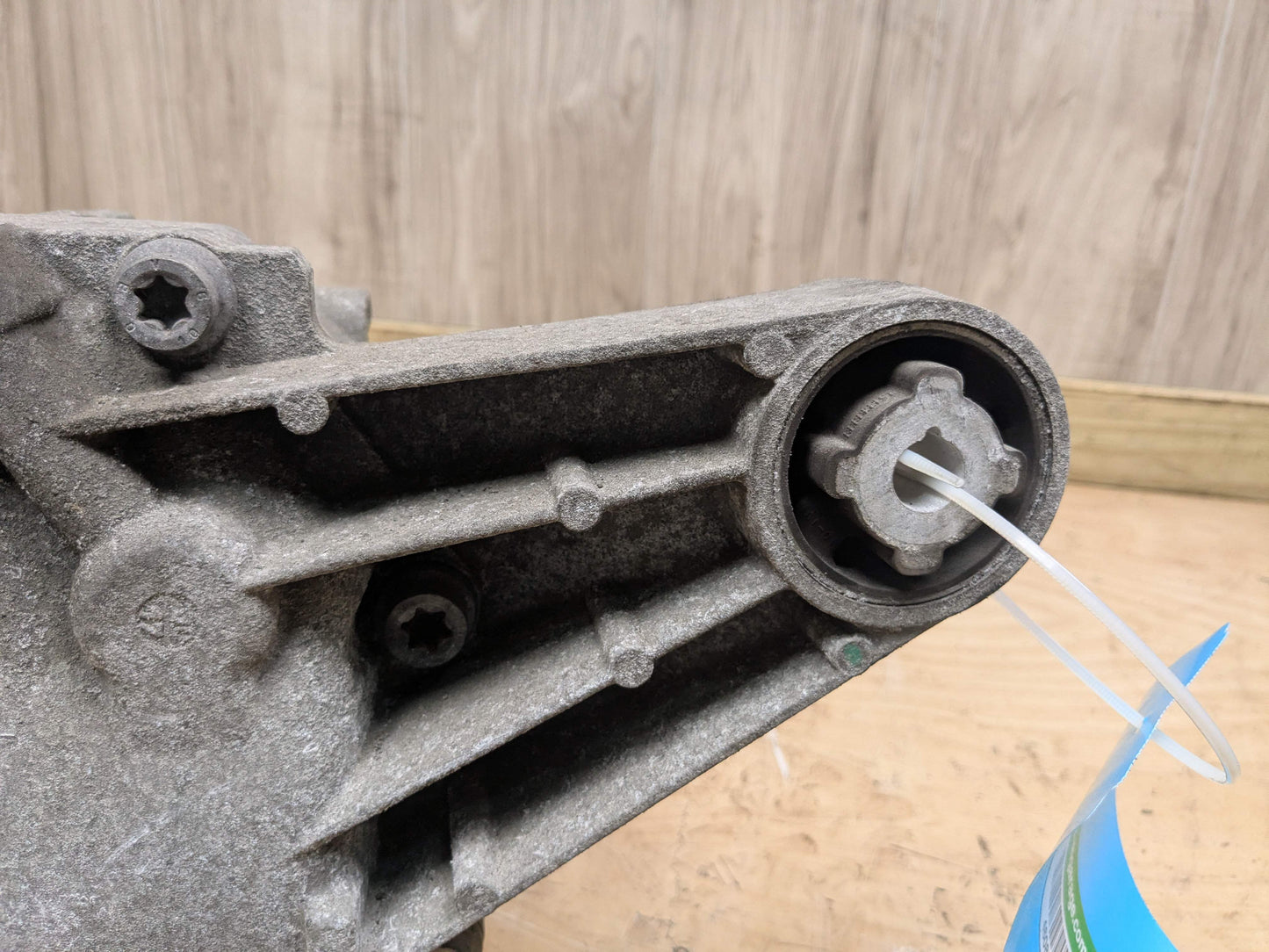 16-22 OEM BMW G11 G12 750 M760 G30* M550 N63 Rear Differential Axle Carrier 2.81