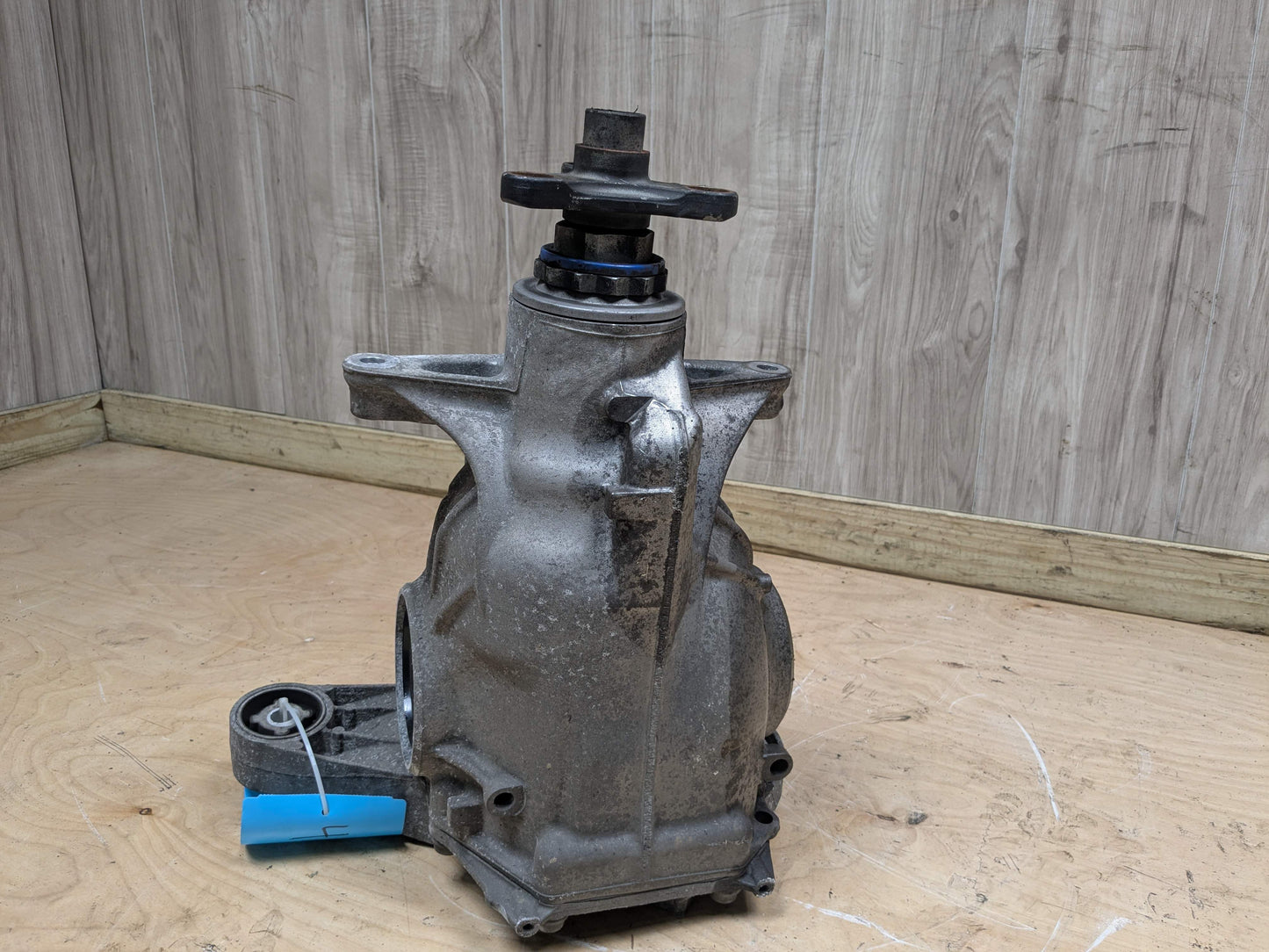 16-22 OEM BMW G11 G12 750 M760 G30* M550 N63 Rear Differential Axle Carrier 2.81