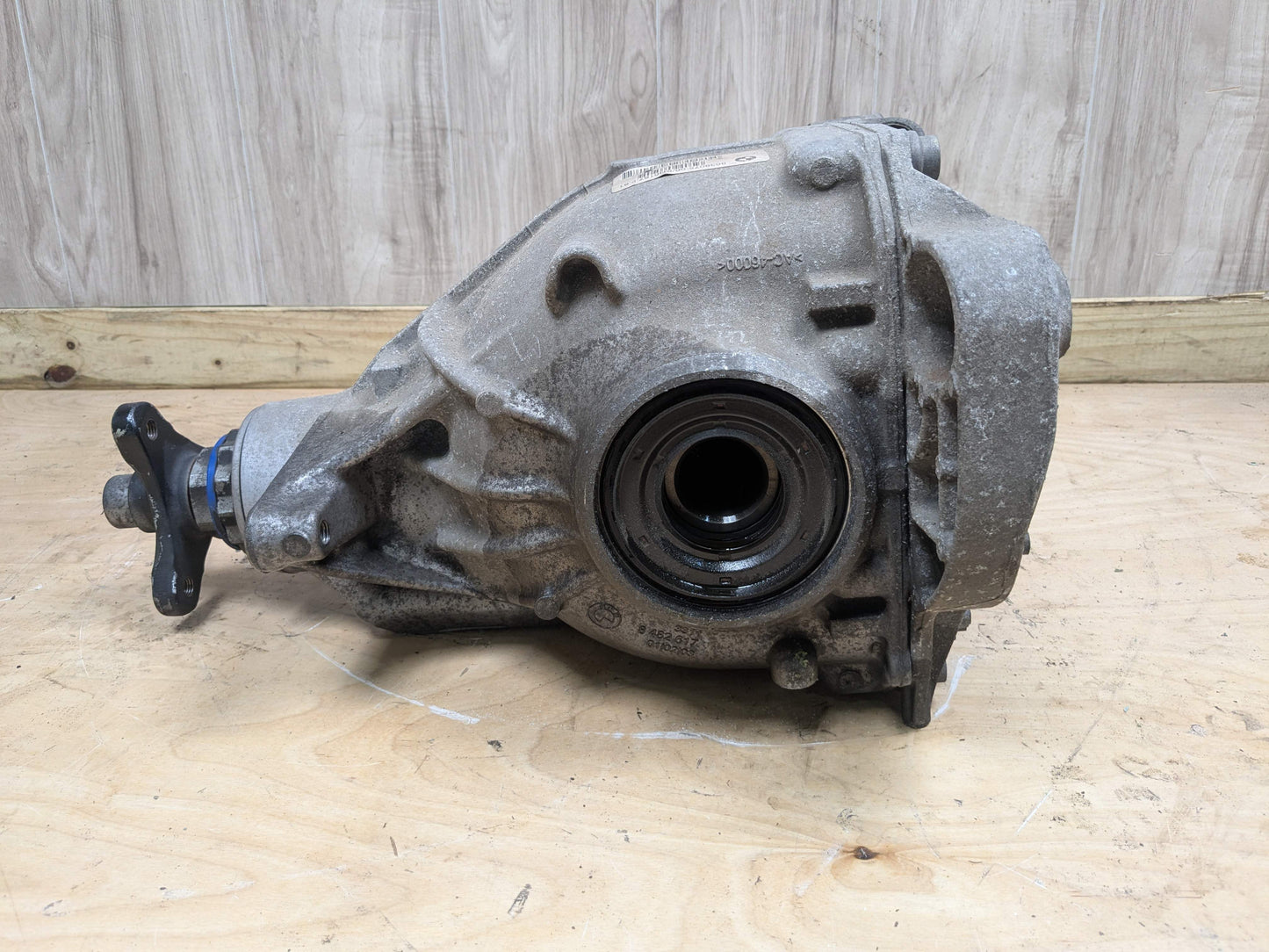 16-22 OEM BMW G11 G12 750 M760 G30* M550 N63 Rear Differential Axle Carrier 2.81