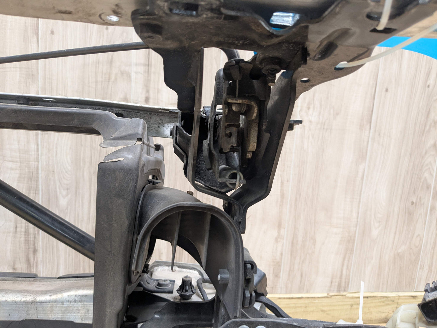 17-23 OEM BMW G30 530 540 M550 M SPORT Front Clip Radiator Support Reinforcement