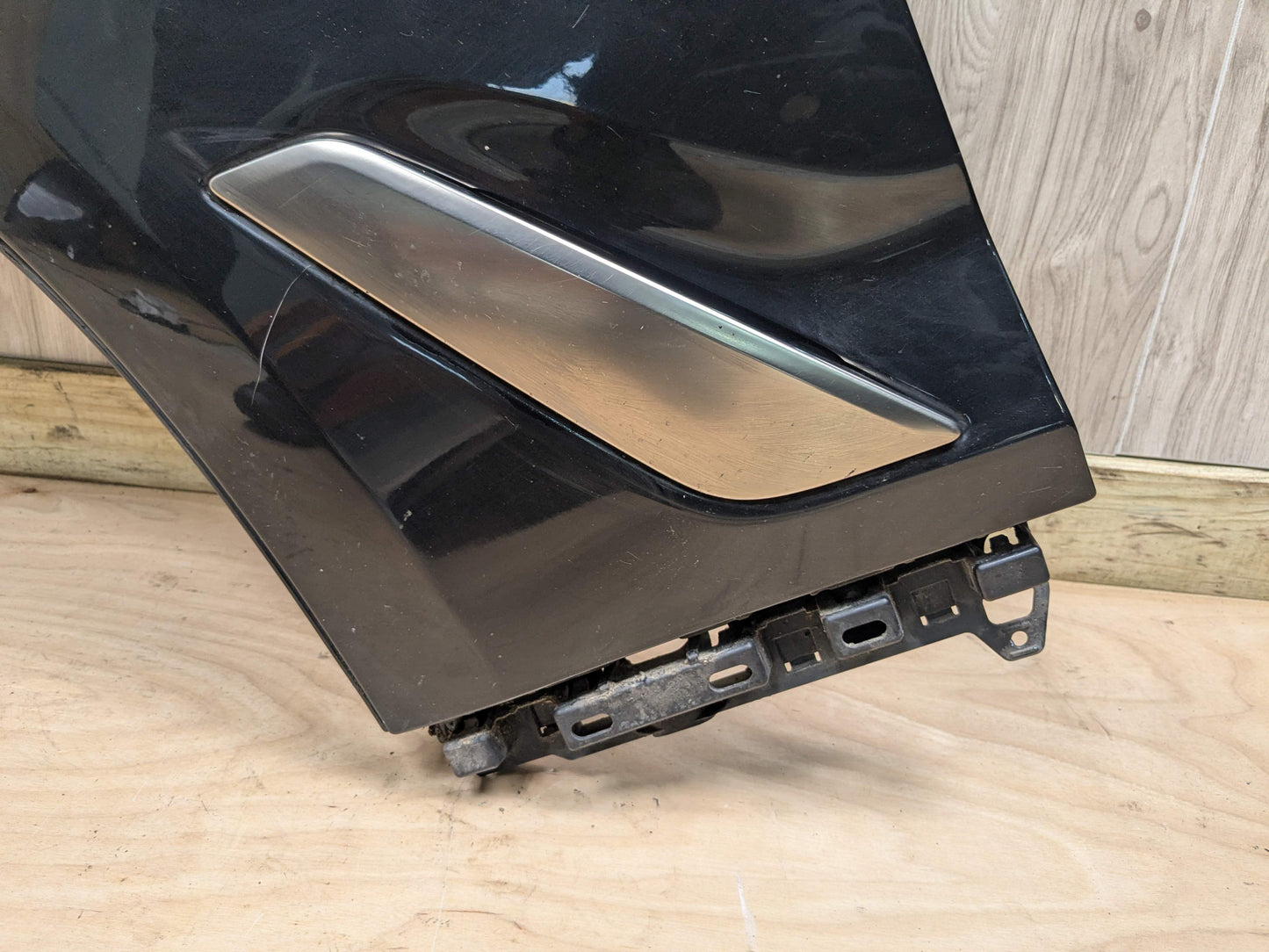 *NOTE* OEM BMW G30 530 540 M550 Front Left Driver Side Fender Panel Black 475