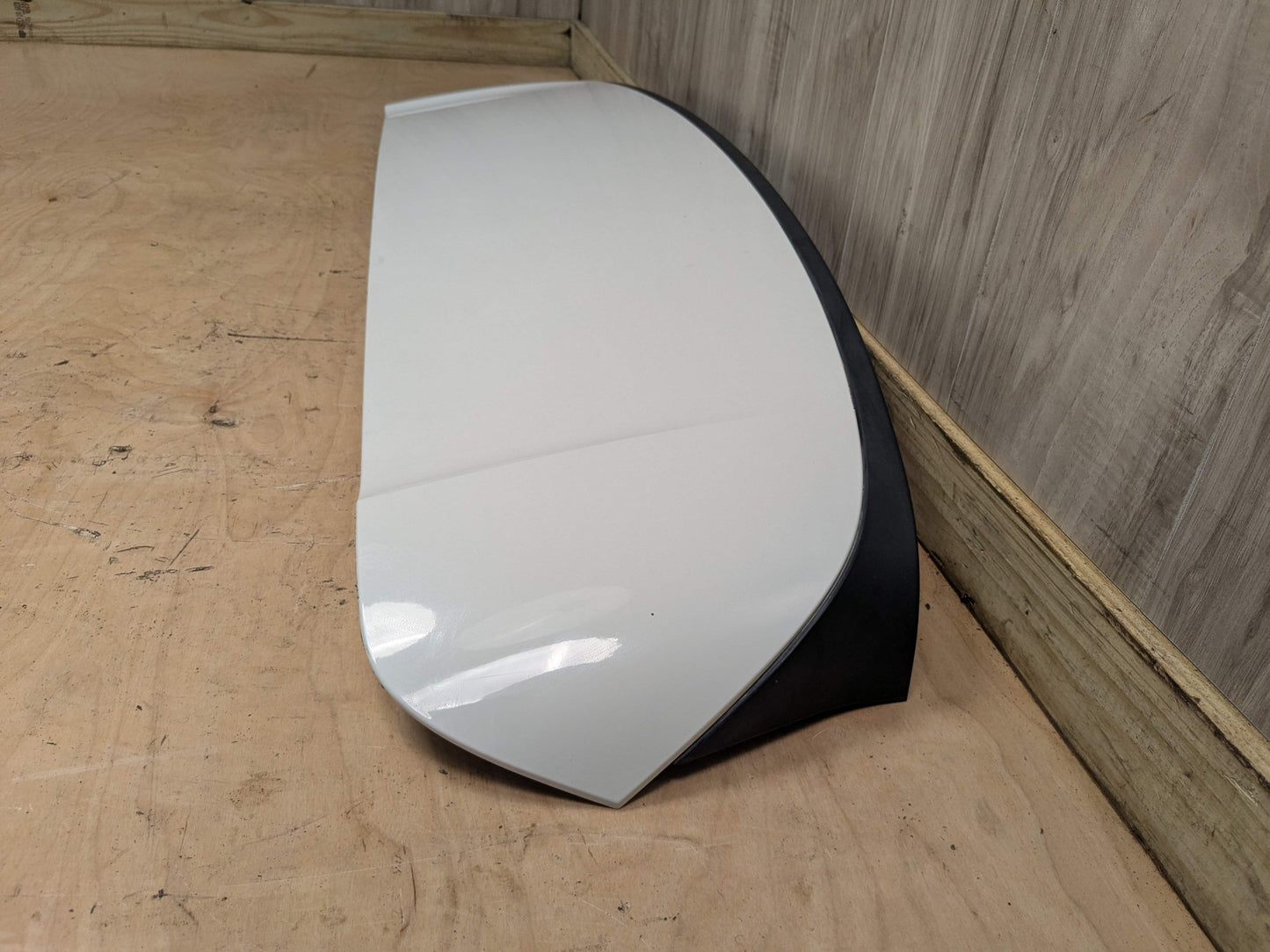 07-13 OEM BMW E70 X5 Rear Liftgate Upper Spoiler Third Brake Light White 300