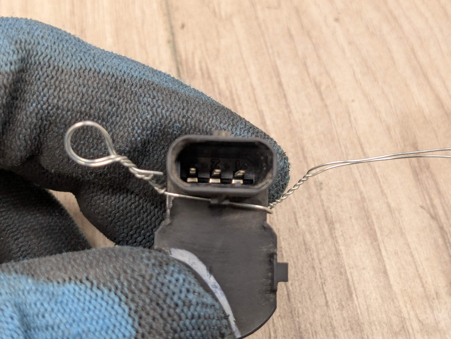 07-14 OEM BMW E70 E71 X5 X6 Bumper Parking PDC Ultrasonic Sensor Black 668