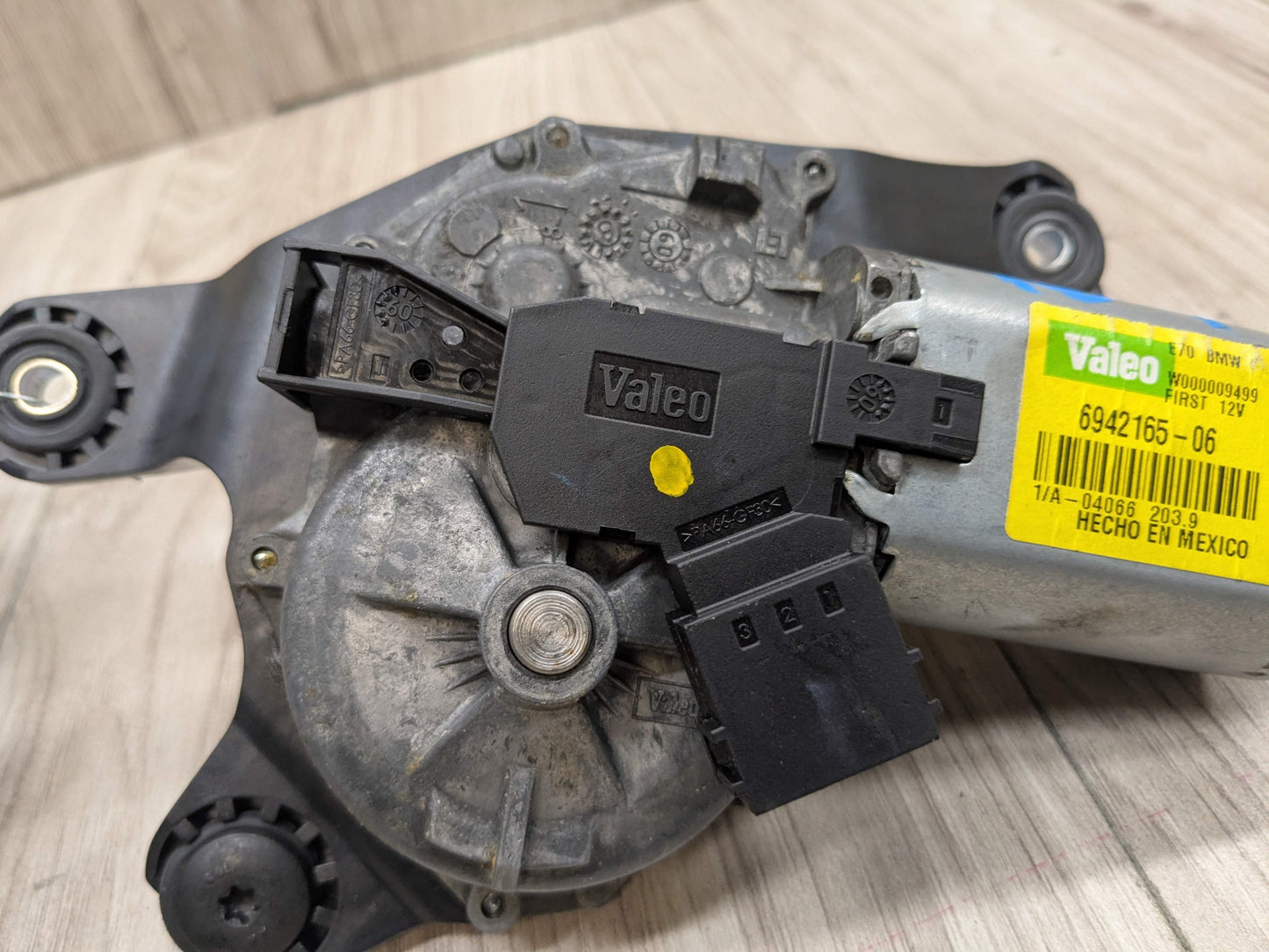 07-13 OEM BMW E70 X5 REAR Windshield Trunk Tailgate Liftgate Wiper Motor VALEO