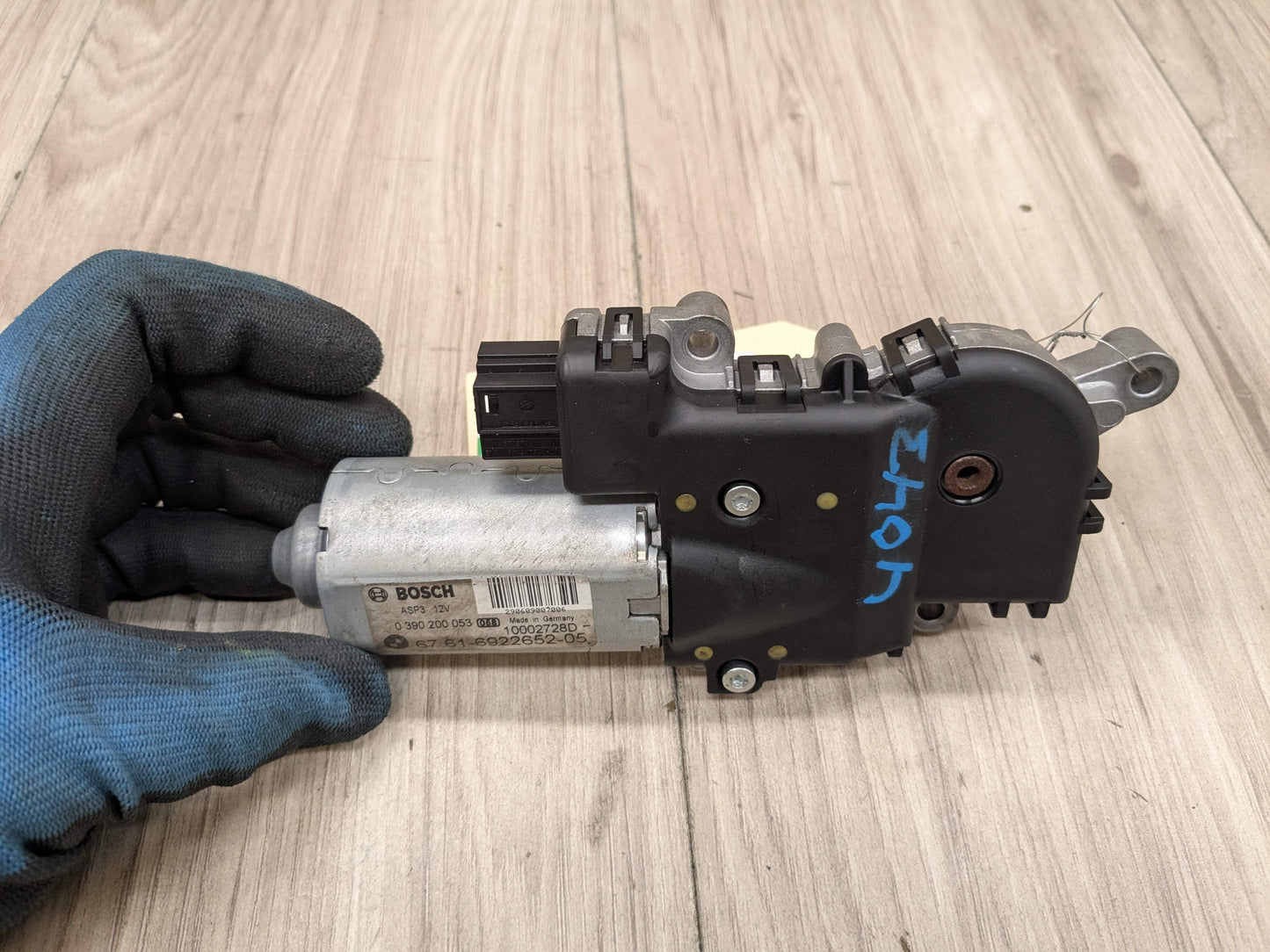 OEM BMW E53 E70 E83 X3 X5 Upper Sunroof Moon Roof Motor Unit