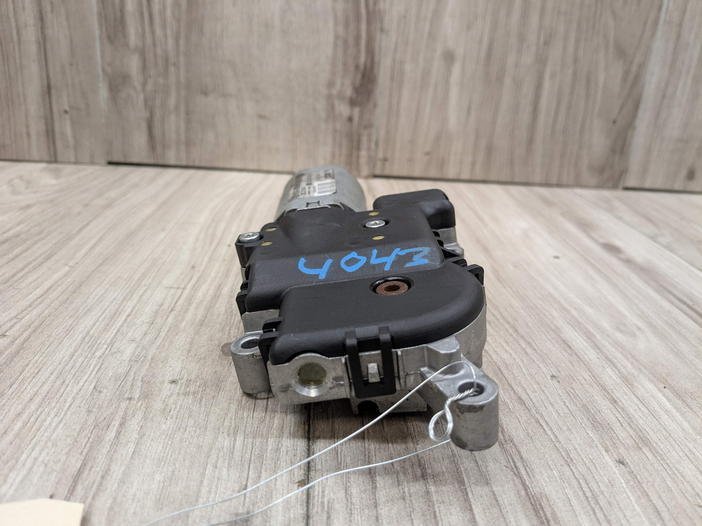 OEM BMW E53 E70 E83 X3 X5 Upper Sunroof Moon Roof Motor Unit
