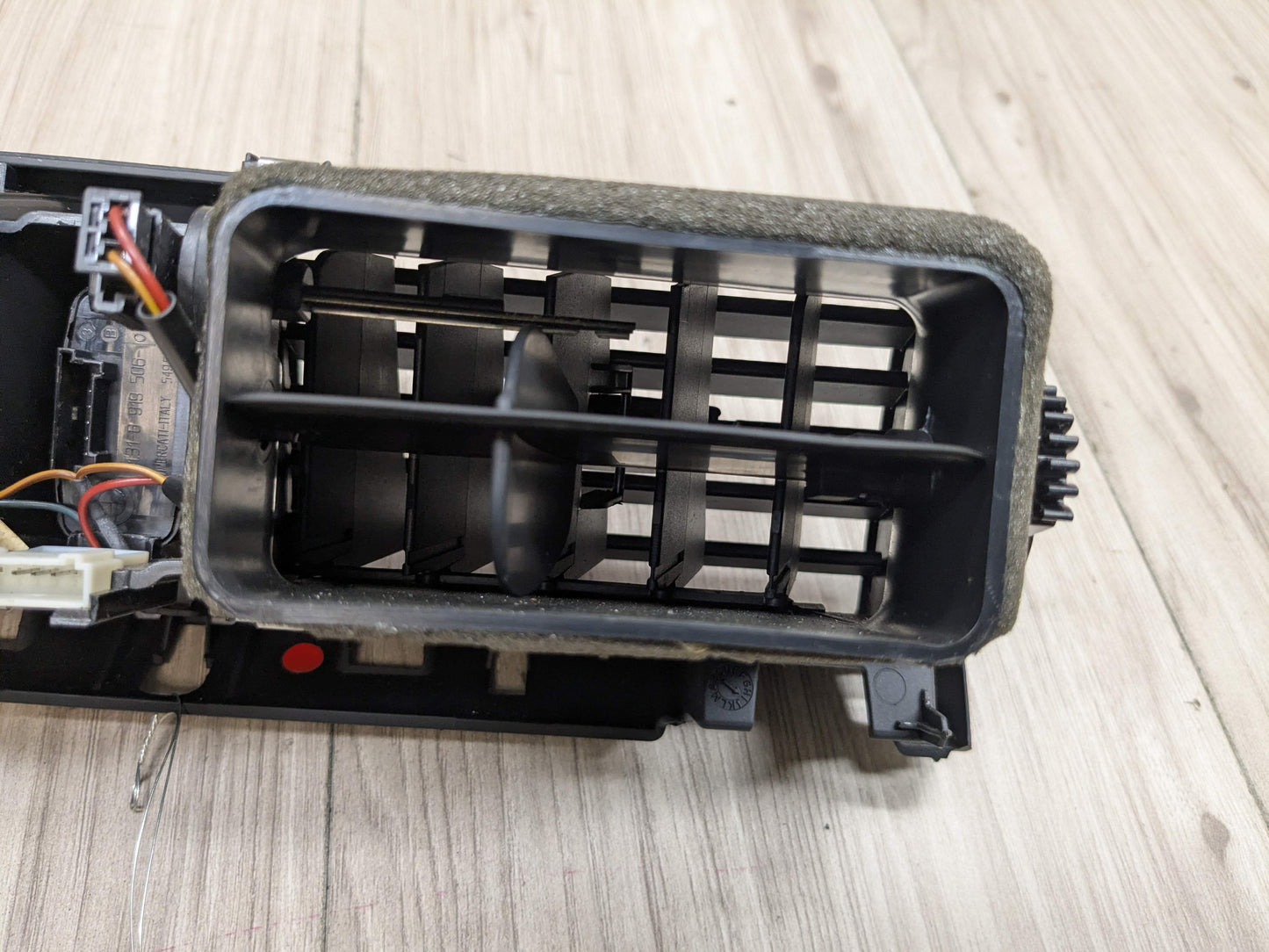 07-14 OEM BMW E70 E71 X5 X6 X5M X6M Center Middle AC Air Dash Grille Vent