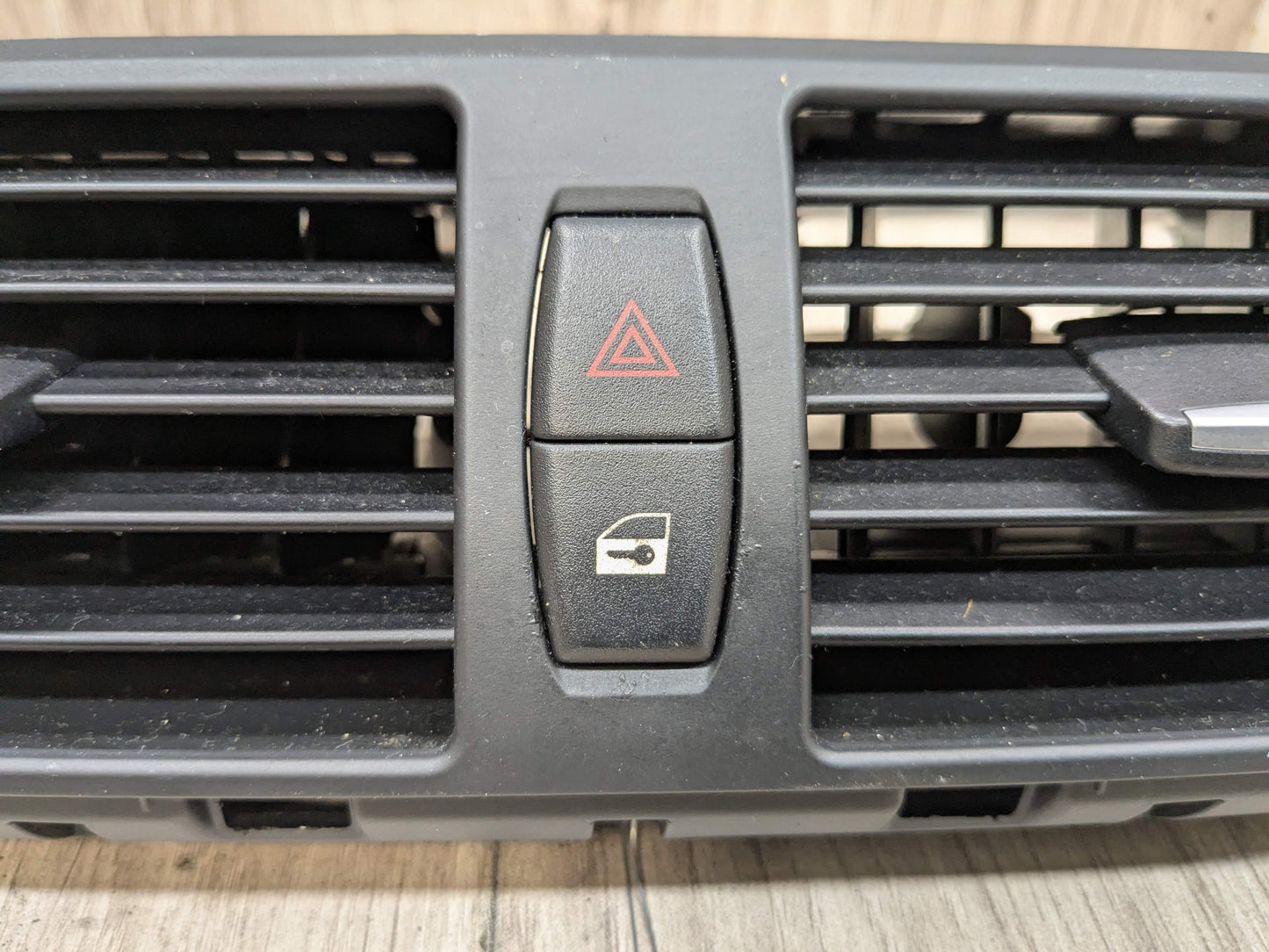 07-14 OEM BMW E70 E71 X5 X6 X5M X6M Center Middle AC Air Dash Grille Vent