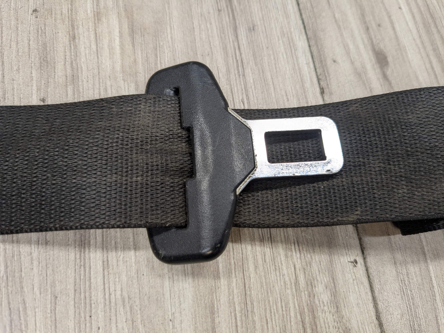07-14 OEM BMW E70 E71 X5 X6 X5M X6M Front Left Driver Seatbelt Retractor Black
