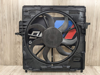 07-10 OEM BMW E70 X5 Electric Radiator Cooling Fan Shroud w/ Motor N52N N62N